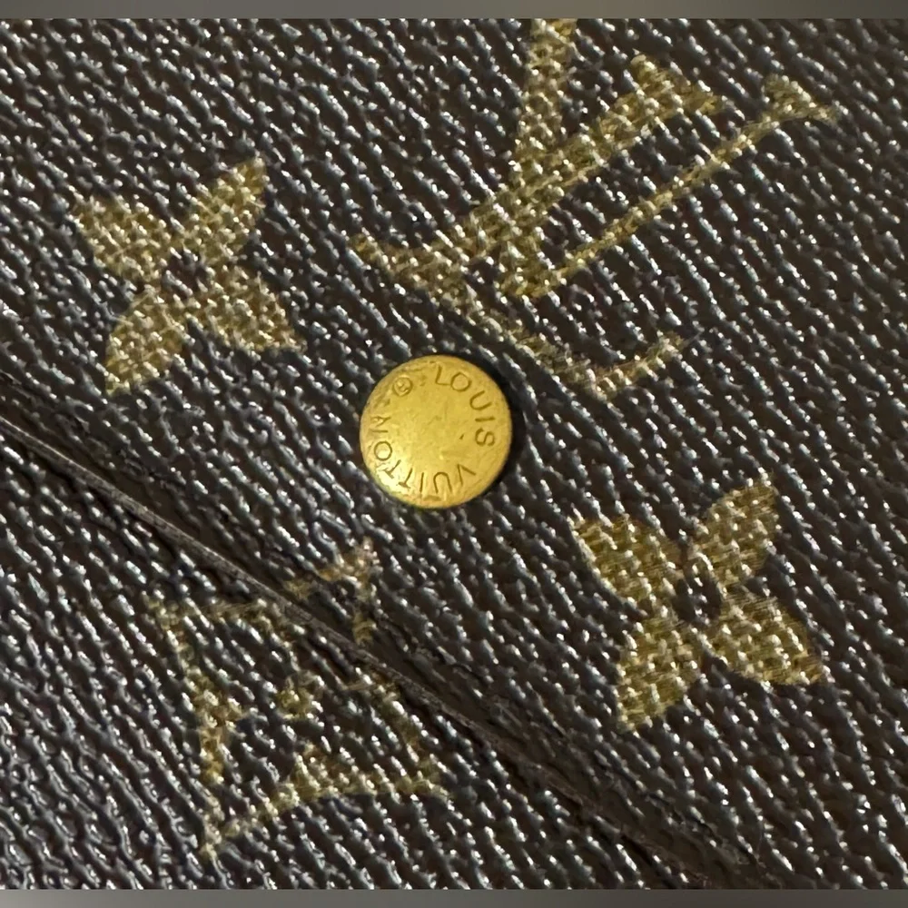 Authentic Vintage Louis Vuitton Trifold Monogram Elise Wallet VGUC